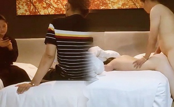 流浪的交际花甜美空姐温柔少妇男主真是舔鮑界的天花板被他这招狗喝水弄的如痴如醉