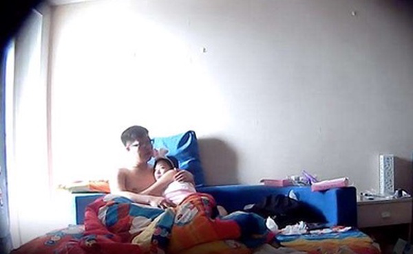 360监控破解偷拍在情趣酒店打了一炮又一炮的小情侣