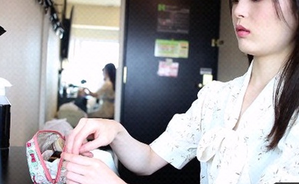 日本极品白嫩美少女无码作品美臀挑逗