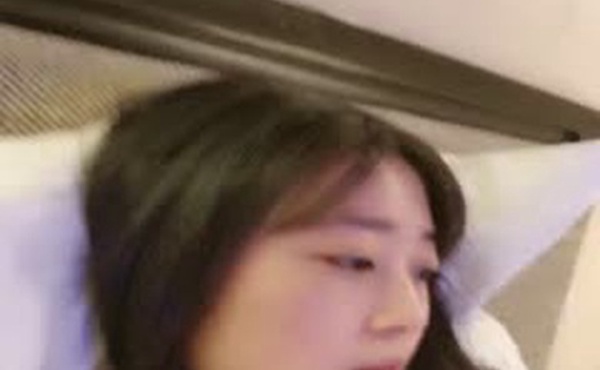 艺术学院大三学生妹寒假酒店开房做爱