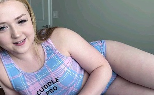 夺走你粗壮的继女童贞伊娃尼克斯家庭幻想斯科特史塔克