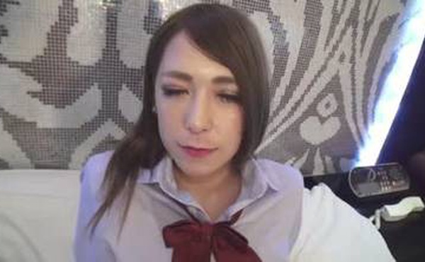 制服时代～当JK的时候经历过吞咽～根本惠里奈