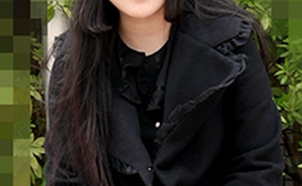 有人向我介绍了一位 F 罩杯的荡妇素人女孩，她可以立即做爱。滨田麻友