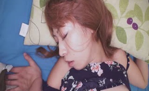 我中了一个喝醉了的苗条美女 植本弥生