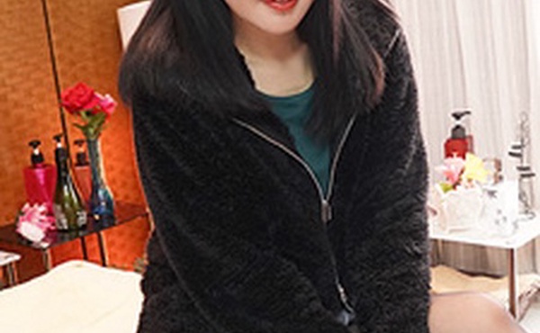 敏感妹子被按摩师巧手淋湿 相原由香