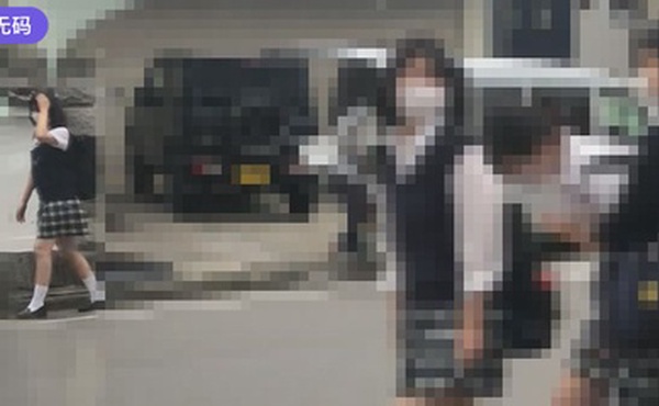 FC2-2968096 私立女子校黒髪美③学校の近くに迎えに行き駐車場でプチ露出·ホテルで挿入-cd2