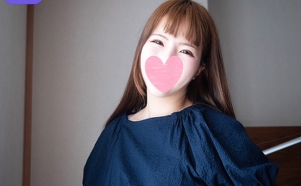 FC2-2953611 【無修正】「おっきぃチンコ当たってるぅ」と大喜びの清楚なお姉さん実はおじさんの汚いア