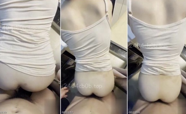 在厨房后入我姐，我妈就突然回来了，做个爱太难了