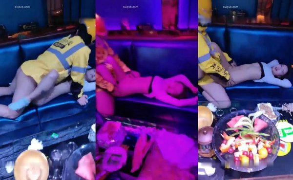 疯狂的零零后《KTV专业户_》点了个外卖让妹子勾引外卖小哥一边唱K一边操逼